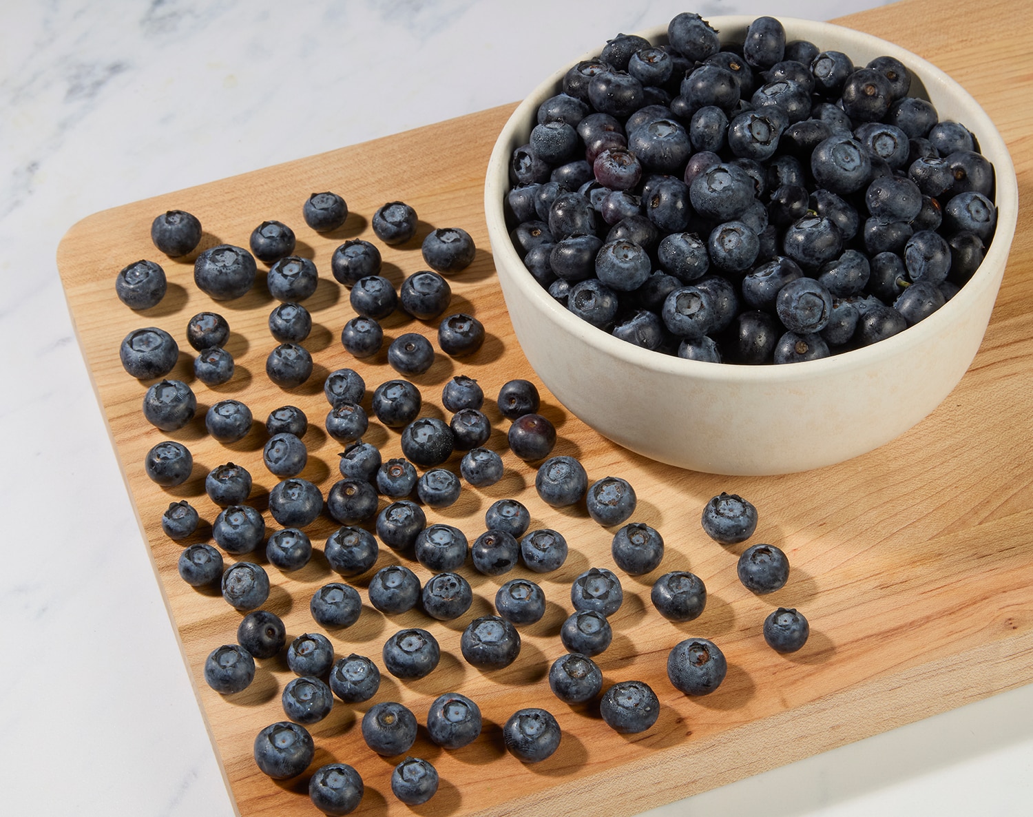 Blueberries, image 2 of 2 slides